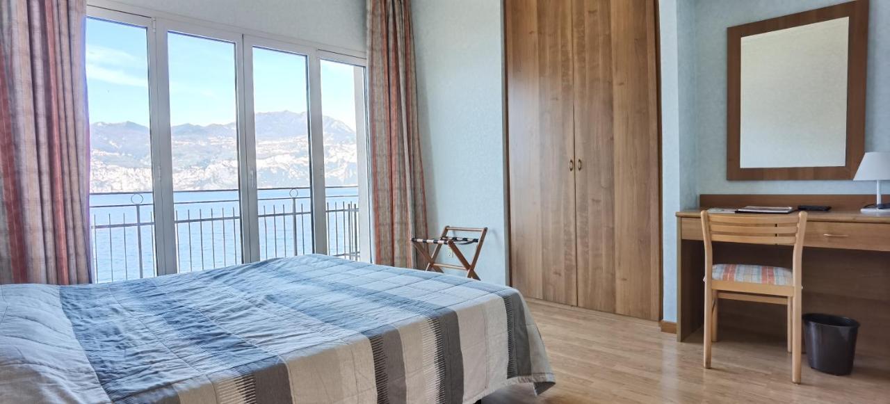 Hotel Nike Brenzone sul Garda Exterior foto